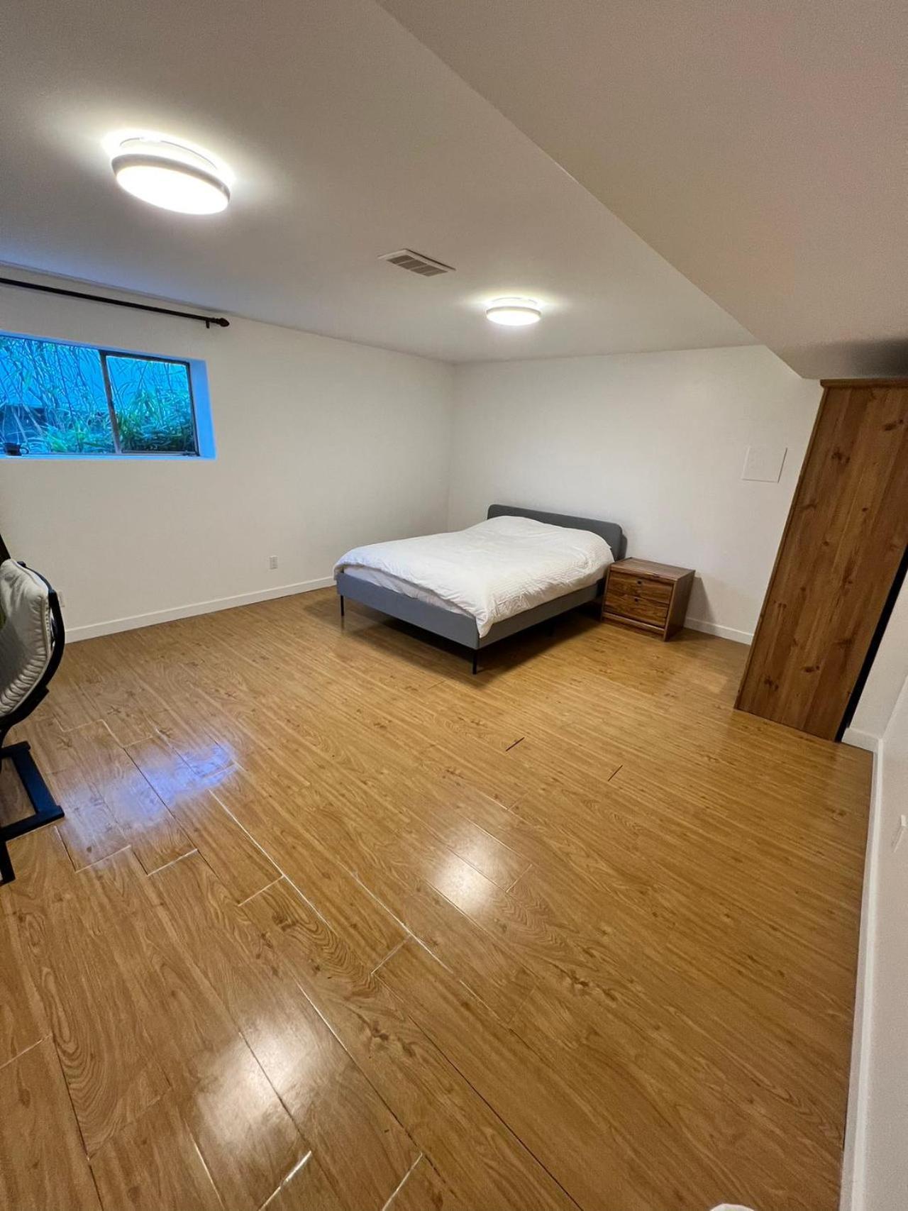 Green House In Vancouver West Экстерьер фото